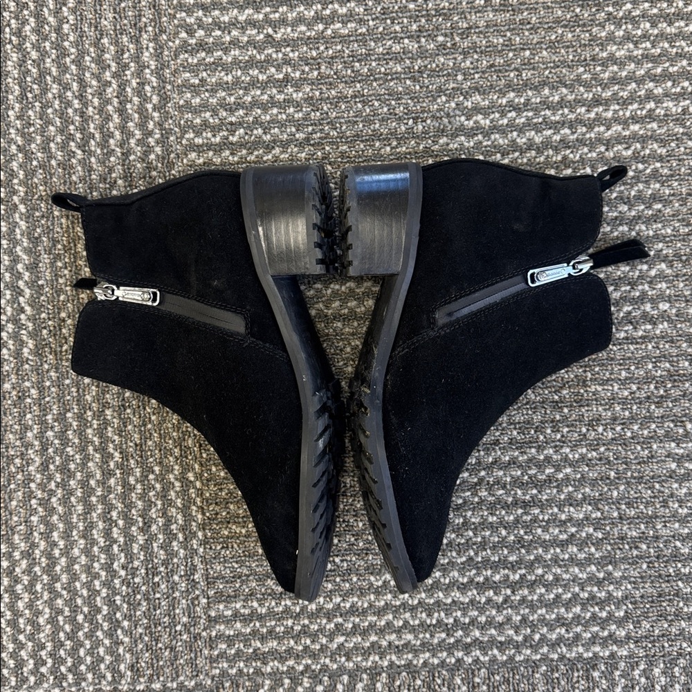 Blondo Samara Black Suede Waterproof Zip Bootie, size 6.5 - Picture 6 of 14